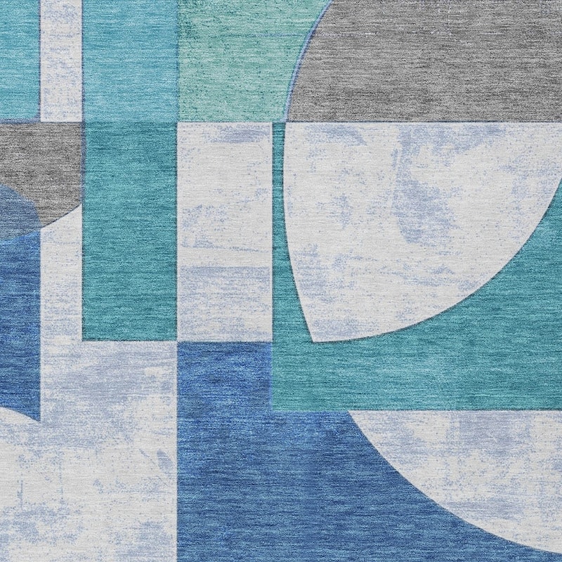 HomeRoots Geometric Modern Rectangle Outdoor Rug