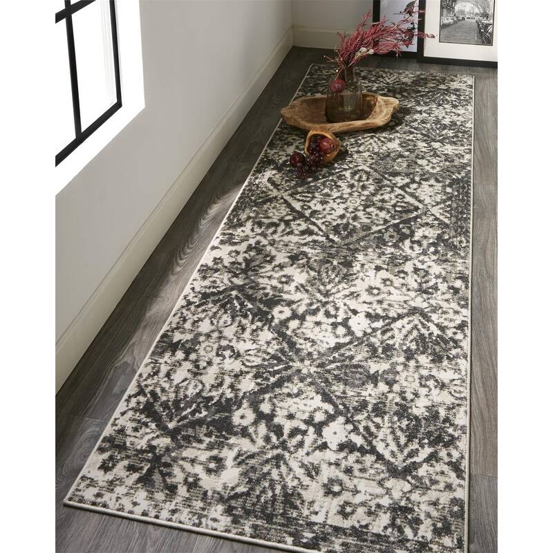 Kiba Distressed Medallion Diamond Rug, Ivory/Gray, Area Rug