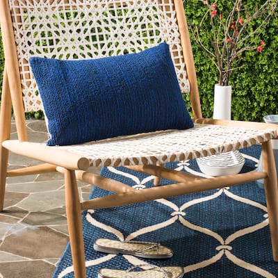 SAFAVIEH Soleil Besa Indoor/ Outdoor 12-inch x 20-inch Throw Pillow (Set of 2)