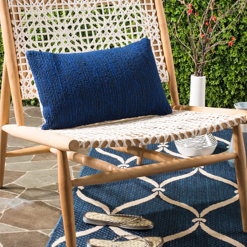 SAFAVIEH Soleil Solid Indoor/ Outdoor Dark Marine Blue 12-inch x 20-inch Throw Pillows (Set of 2)