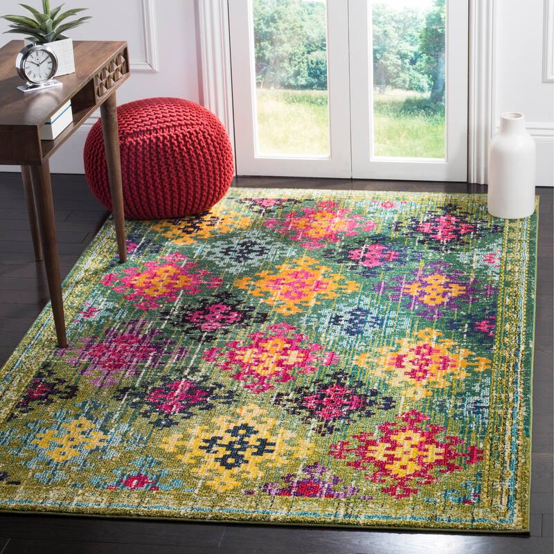 SAFAVIEH Monaco Joanne Distressed Boho Rug - 6'7" x 9'2" - Green/Multi