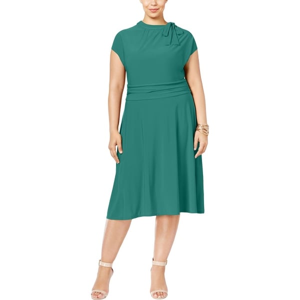 Love Squared Womens Plus Wear to Work Dress Matte Jersey Neck Tie