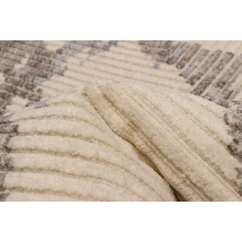 ECARPETGALLERY Hand-knotted Tangier Cream Wool Rug - 7'10 x 9'9
