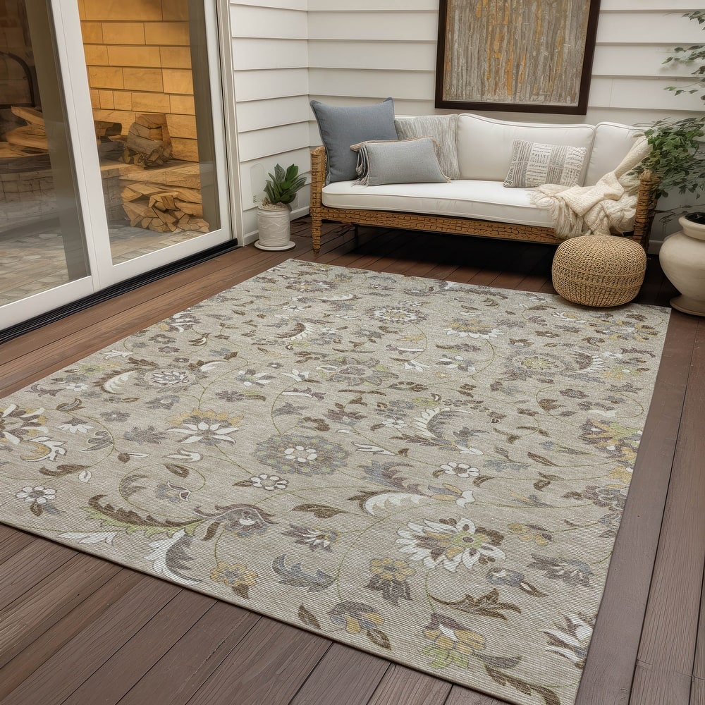 Machine Washable Indoor/ Outdoor Traditional Chantille Rug