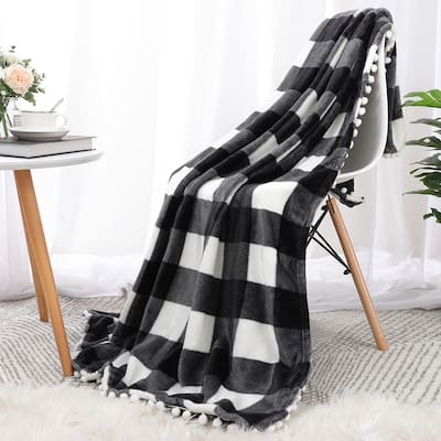 Buffalo Plaid Flannel Throw Blanket with Pom Poms Soft Plush Microfiber Blankets