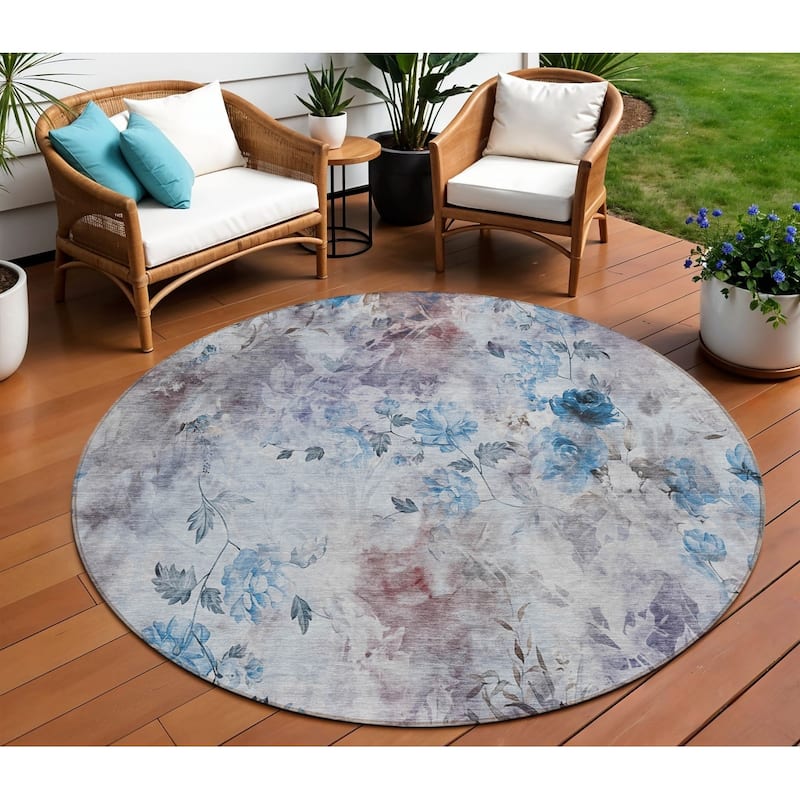 HomeRoots Floral Transitional Rectangle Outdoor Rug - 8' Round
