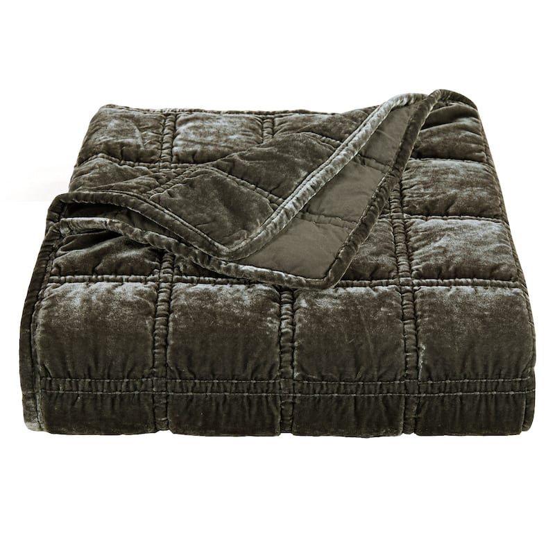 HiEnd Accents Stella Faux Silk Velvet Romantic Western Double Box Stitch Throw Blanket, 50"x60"