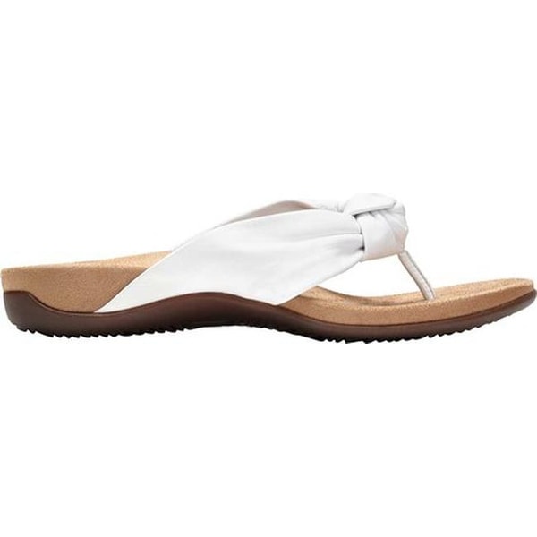 white vionic flip flops