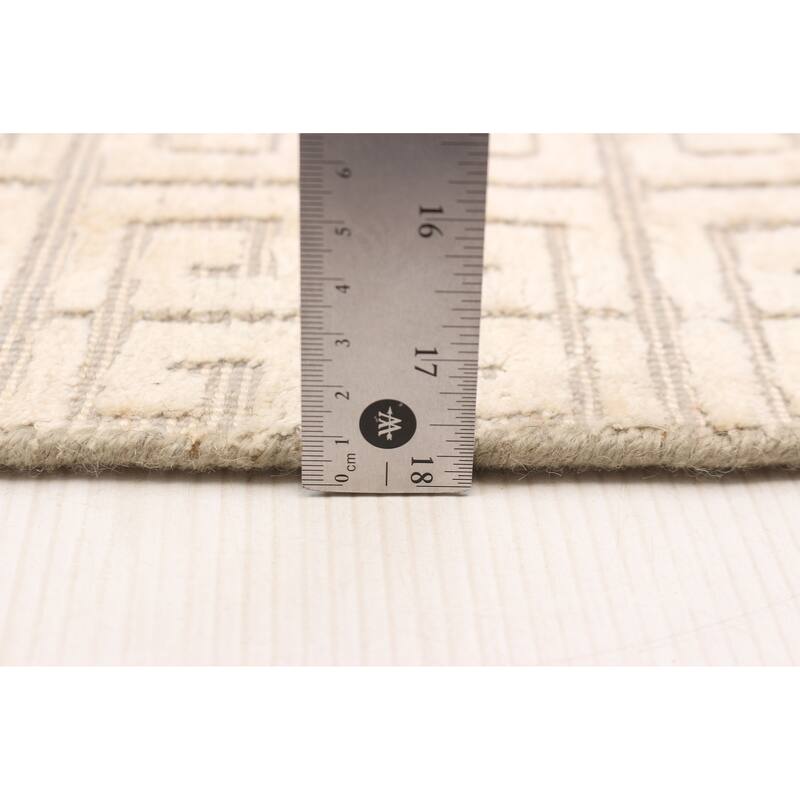 ECARPETGALLERY Hand Loomed Elysian Ivory Rug - 5'1 x 7'11