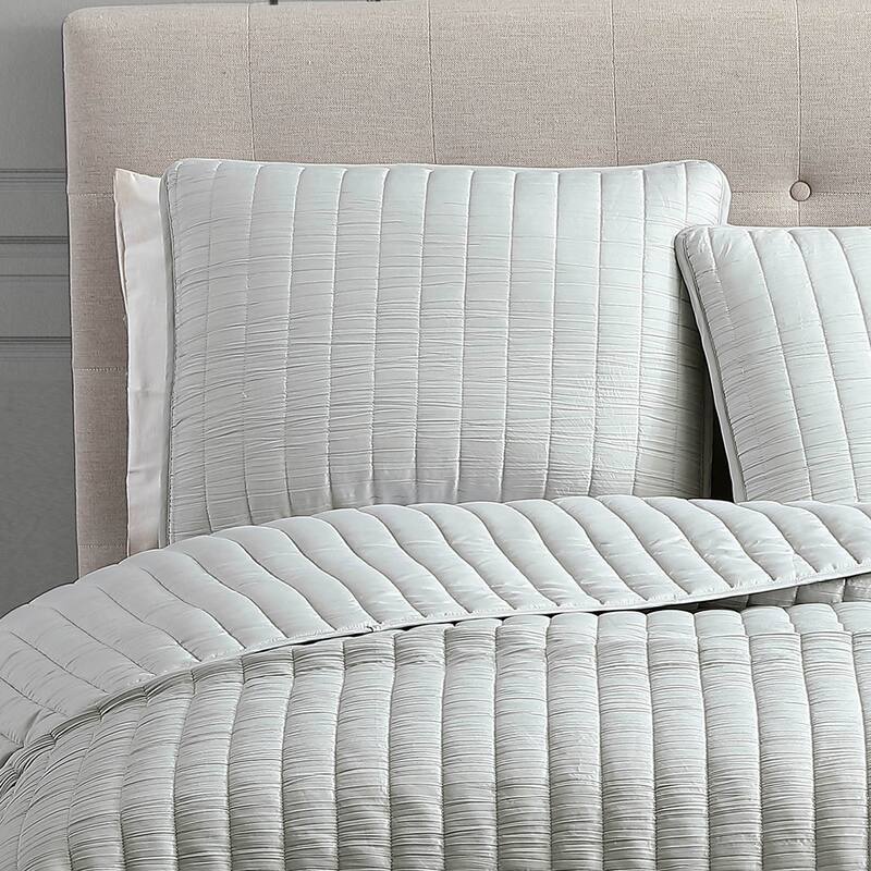Riverbrook Home Moonstone 3 Piece Quilt Set