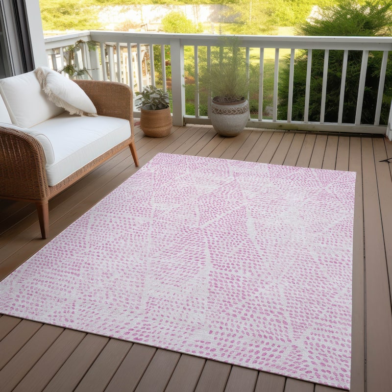 Machine Washable Indoor/ Outdoor Chantille Contemporary Diamonds Rug