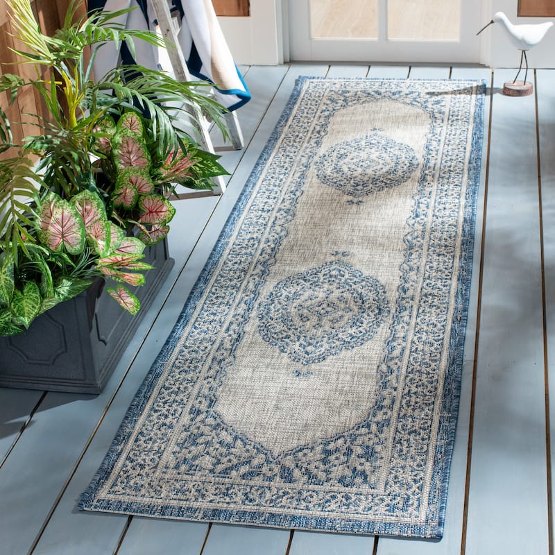 SAFAVIEH Courtyard Thoma Medallion Indoor/ Outdoor Waterproof Patio Backyard Rug