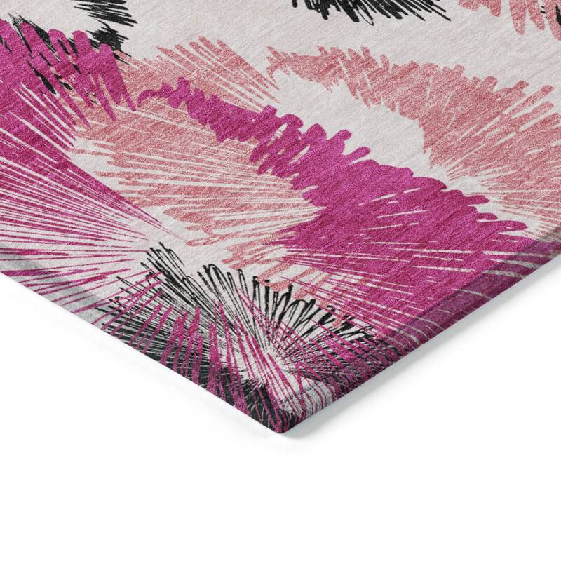 Machine Washable Indoor/Outdoor Modern Floral Chantille Rug