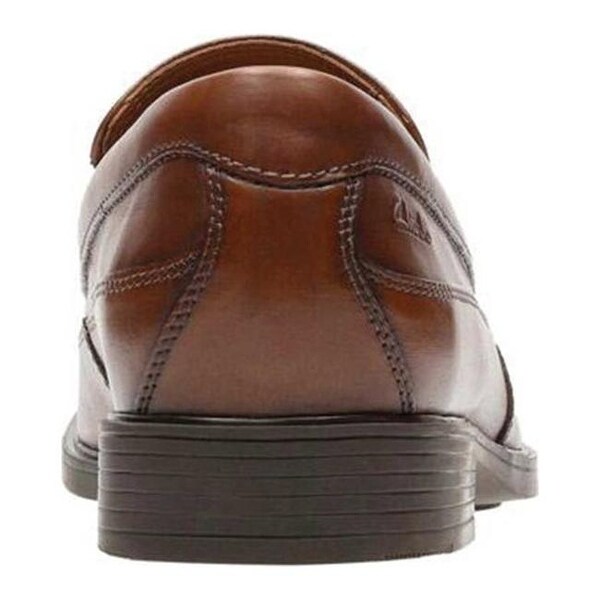 clarks tilden free dark tan