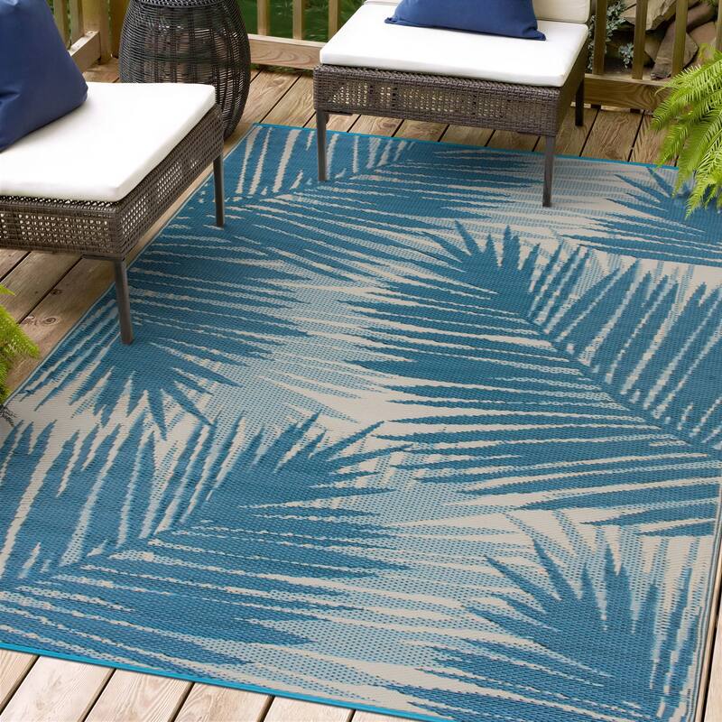 Evora Palm Frond Indoor/Outdoor Area Rug - 4' X 6' - Multi