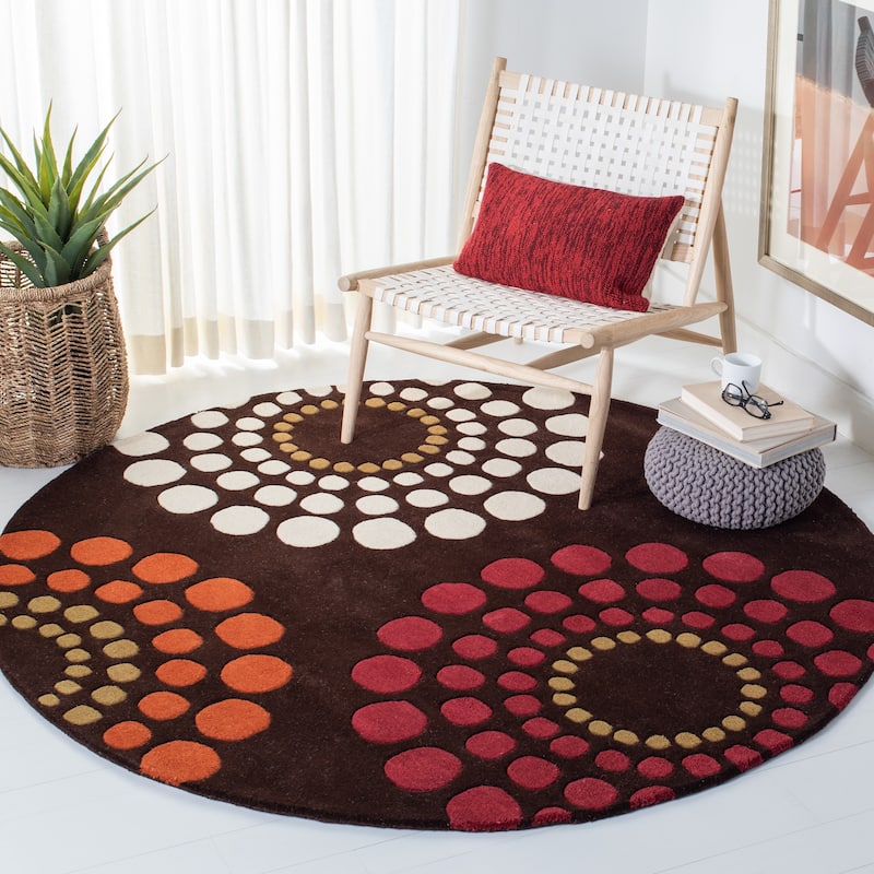 SAFAVIEH Handmade Soho Caroline Floral N.Z. Wool Rug - 6' Round - Brown/Multi