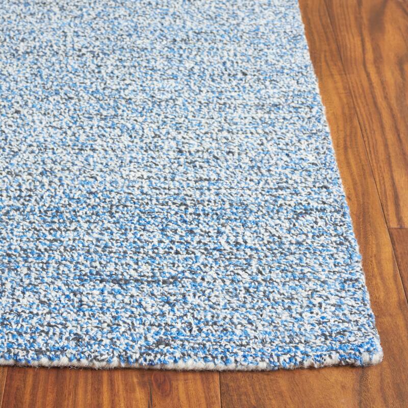SAFAVIEH Handmade Renewal Bharat Wool Rug