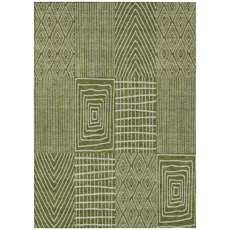 HomeRoots Geometric Transitional Rectangle Outdoor Rug