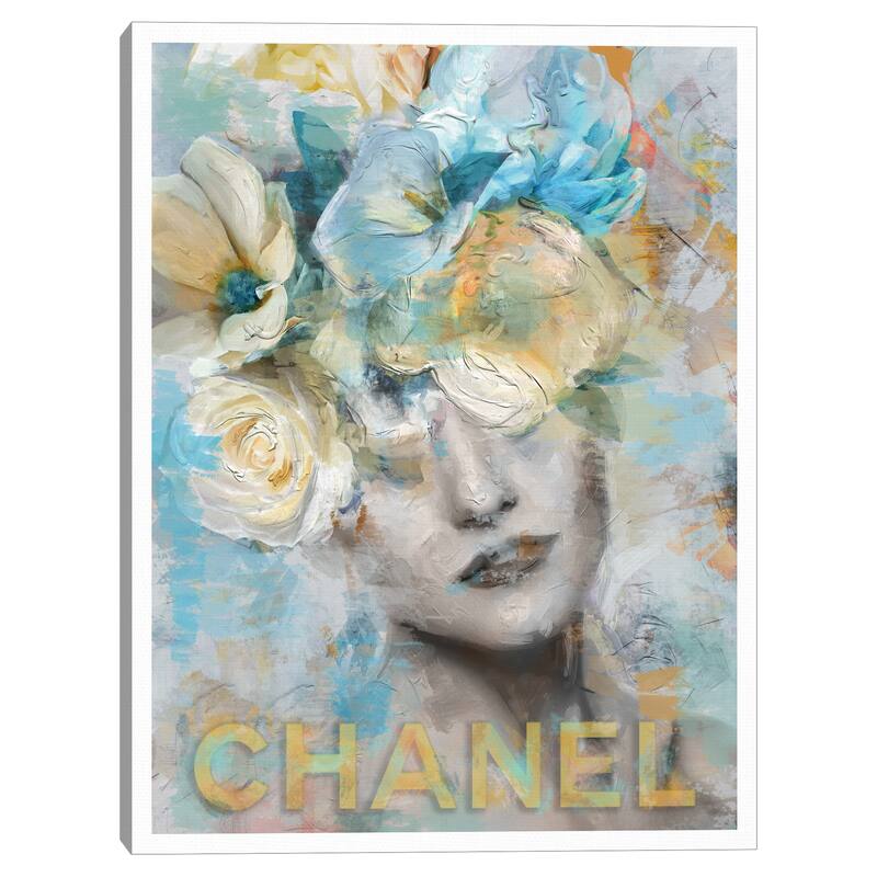 Aura Glam C Canvas Art Print