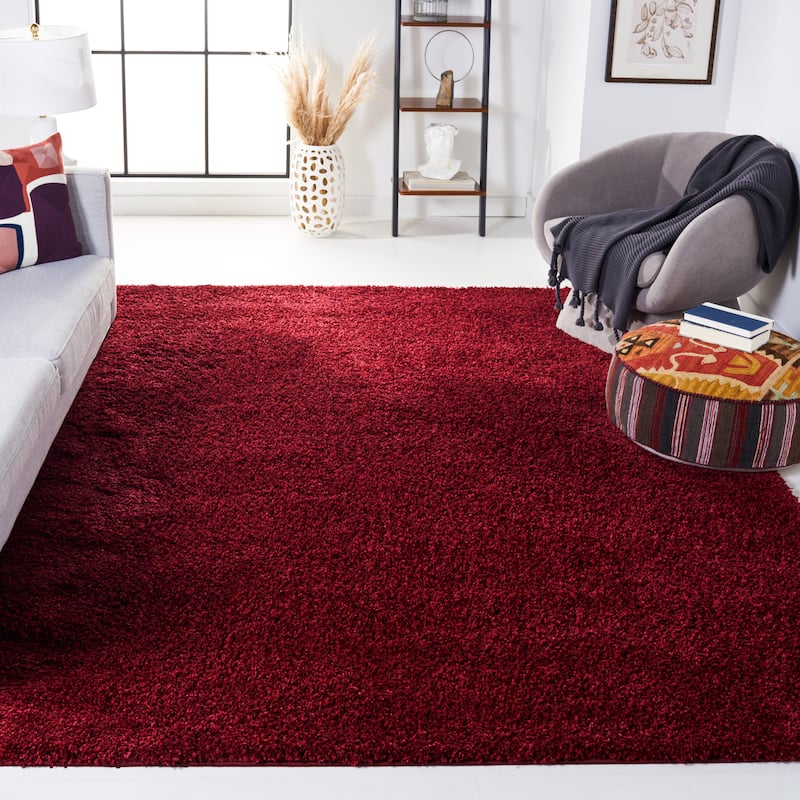 SAFAVIEH Santa Monica Shag Einara 2-inch Thick Area Rug - 5'3" x 7'6" - Maroon - Rectangle