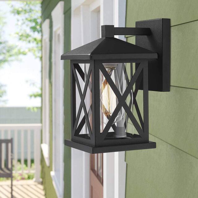 1-light Black Metal Lantern Outdoor Wall Light
