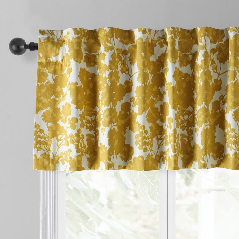Exclusive Fabrics Fleur Printed Cotton Window Valance - 50 X 19