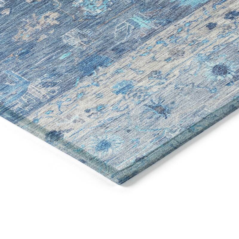 Machine Washable Indoor/ Outdoor Traditional Border Chantille Rug
