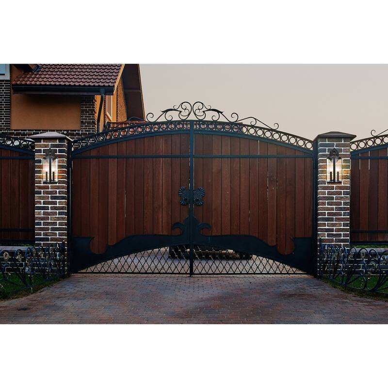 Broadstone 2 Light Medium Wall Lantern Matte Black with Clear Seeded Glass