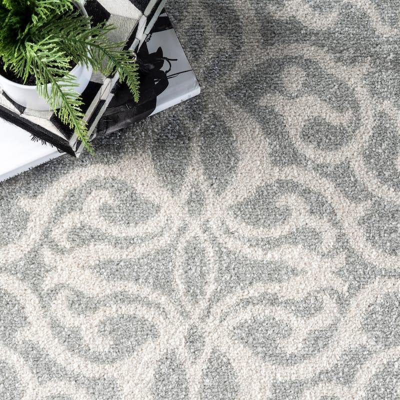 Nuloom Sally Faded Trellis Area Rug