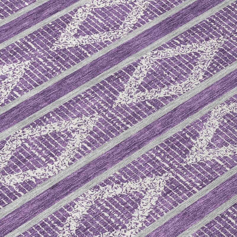 Machine Washable Indoor/ Outdoor Diamond Stripe Chantille Rug
