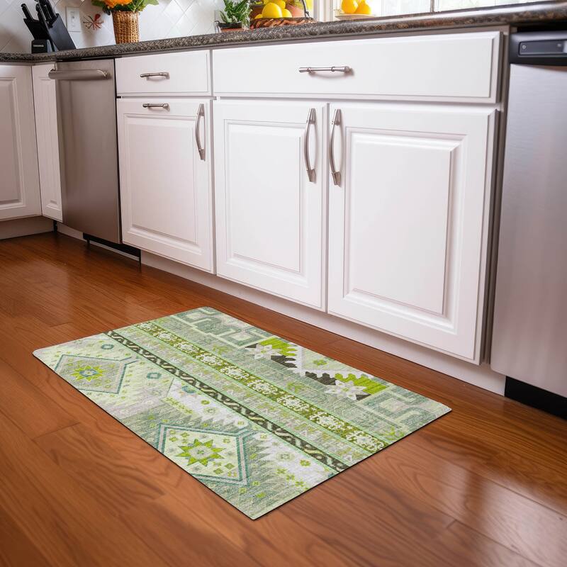 Machine Washable Indoor/ Outdoor Boho Tribal Chantille Rug