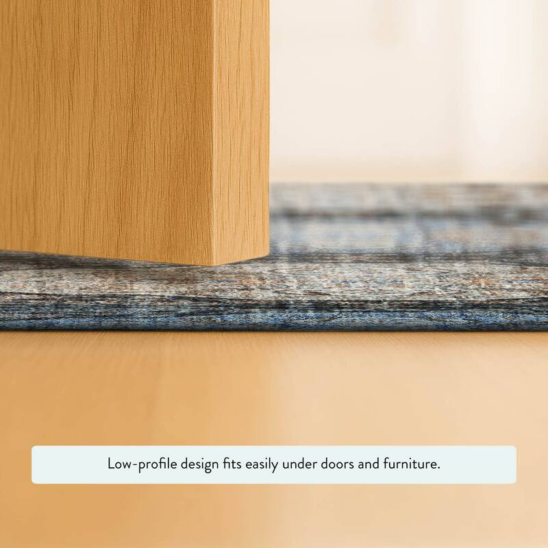 Machine Washable Indoor/ Outdoor Traditional Tracey Chantille Rug