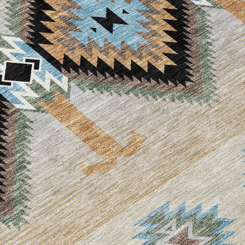 Machine Washable Indoor/ Outdoor Global Chennai Chantille Rug