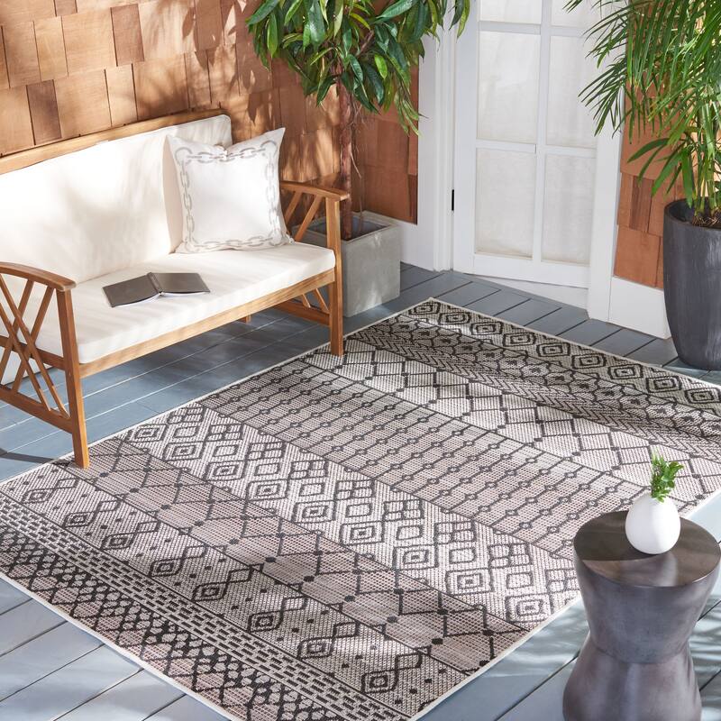 SAFAVIEH Havana Alane Geometric Indoor/ Outdoor Waterproof Rug - 9' x 12' - Light Brown/Black