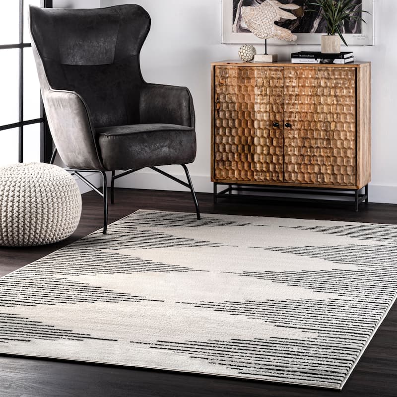 Nuloom Romina Diamond Stripes Area Rug - 3' x 5' - Black - Rectangle