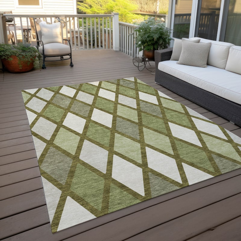 Machine Washable Indoor/ Outdoor Chantille Prism Diamond Rug - Olive - 3' x 5'