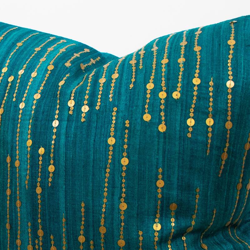 Jiti Indoor Sequined Waterfall Patterned Silk Accent Square Throw Pillows 20 x 20