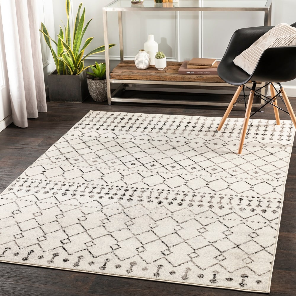 Livabliss Elia Moroccan Trellis Area Rug
