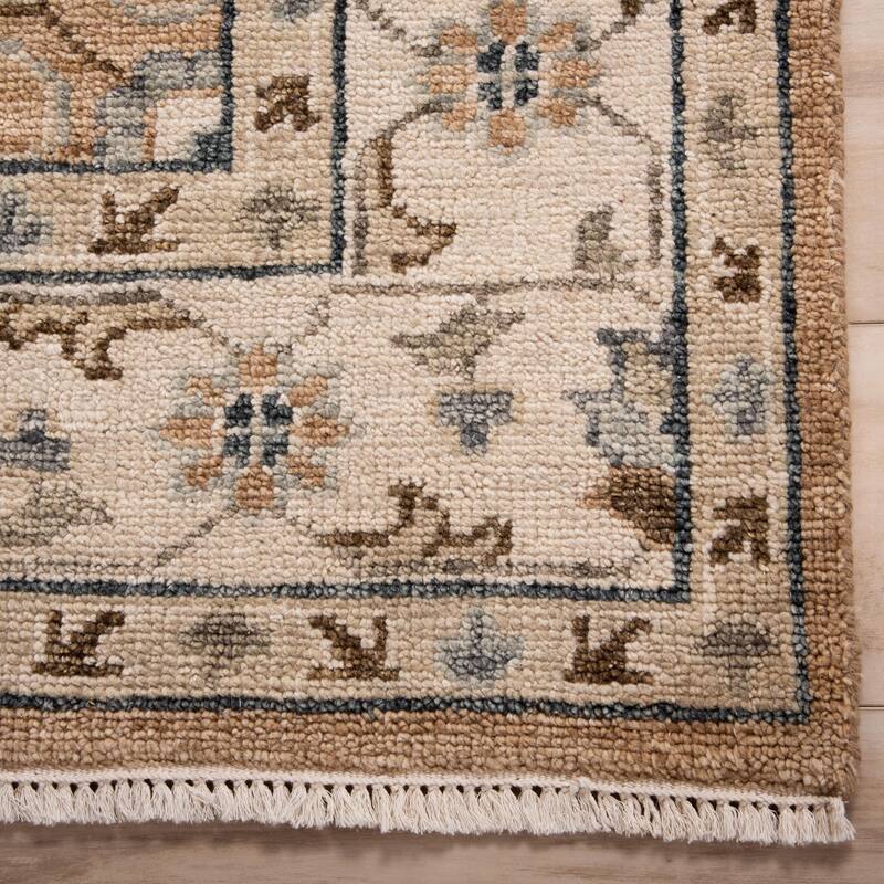 Alora Decor Lush Medallion Hand Knotted Wool Area Rug