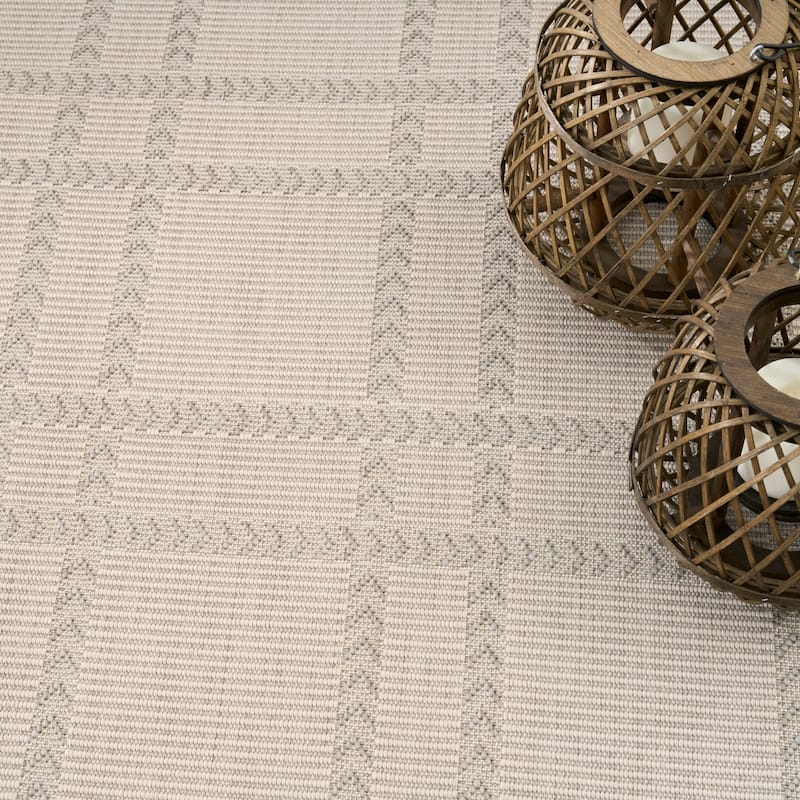 Nourison Horizon Indoor/Outdoor Geometric Area Rug