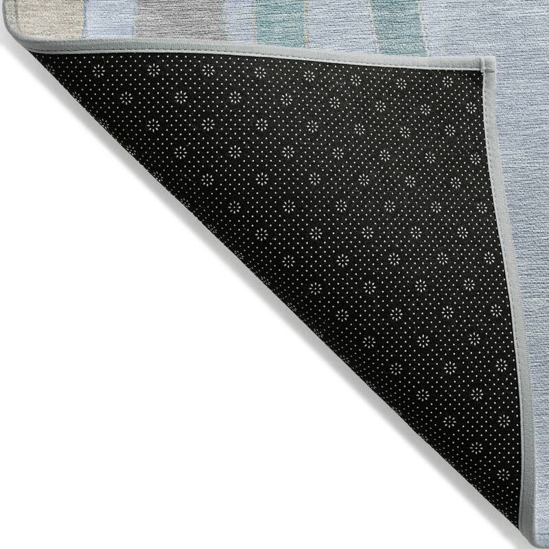 Machine Washable Indoor/Outdoor Modern Stripes Chantille Rug