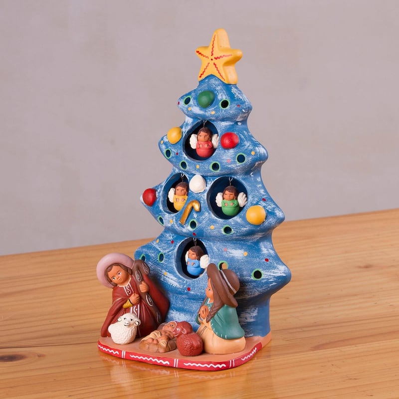 Handmade Ceramic nativity sculpture (Peru)