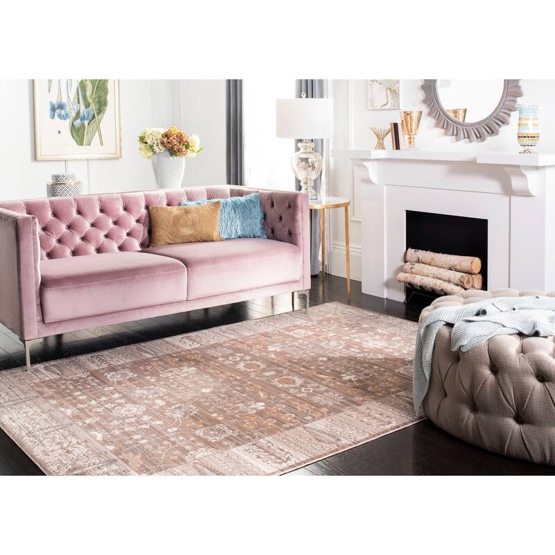 SAFAVIEH Valencia Cecile Oriental Distressed Rug