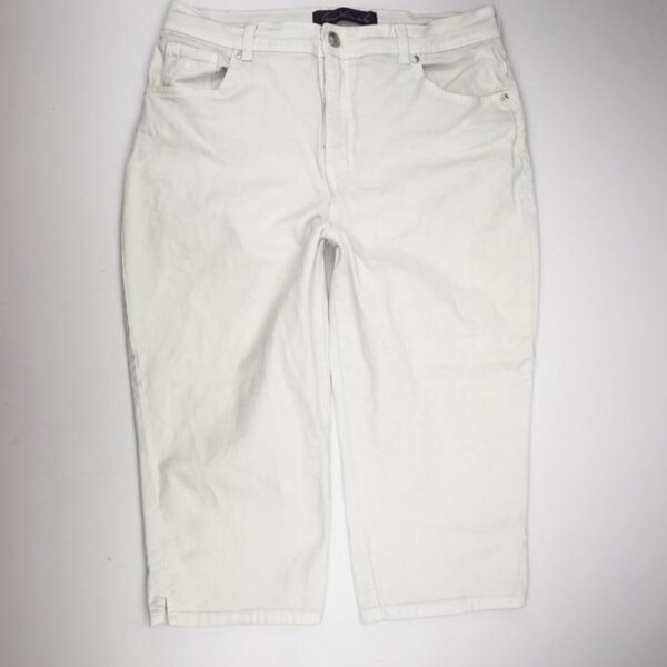 gloria vanderbilt white jeans