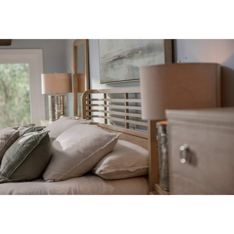 Sea Winds Monterey - 5 Drawer Chest - Sandstone Finish