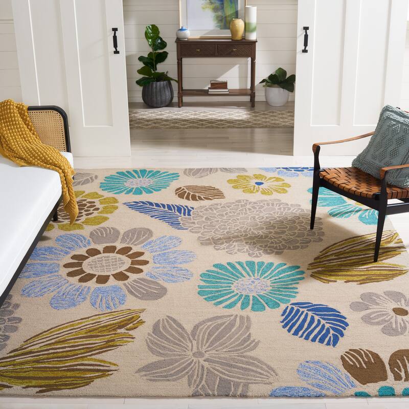 SAFAVIEH Handmade Four Seasons Alissa Floral Rug