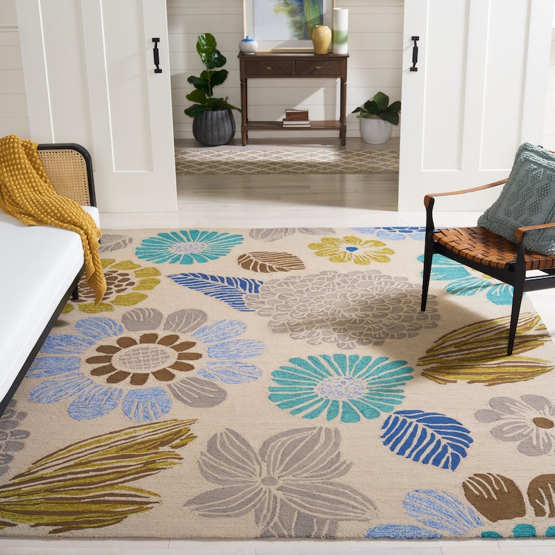 SAFAVIEH Handmade Four Seasons Anoeska Floral Rug - 5' x 7' - Grey