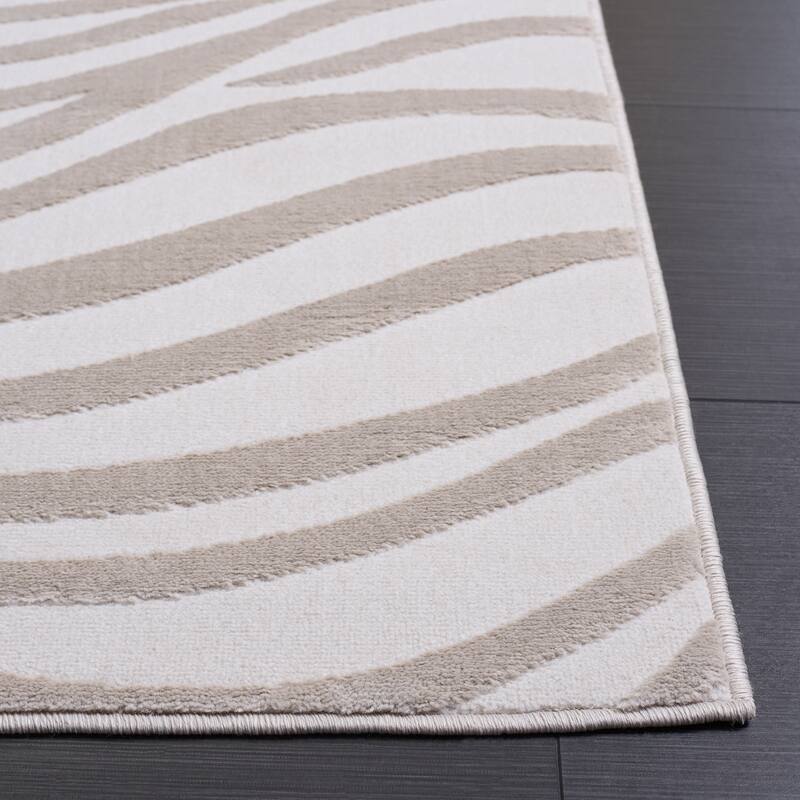 SAFAVIEH Saylor Fllanza Modern Rug