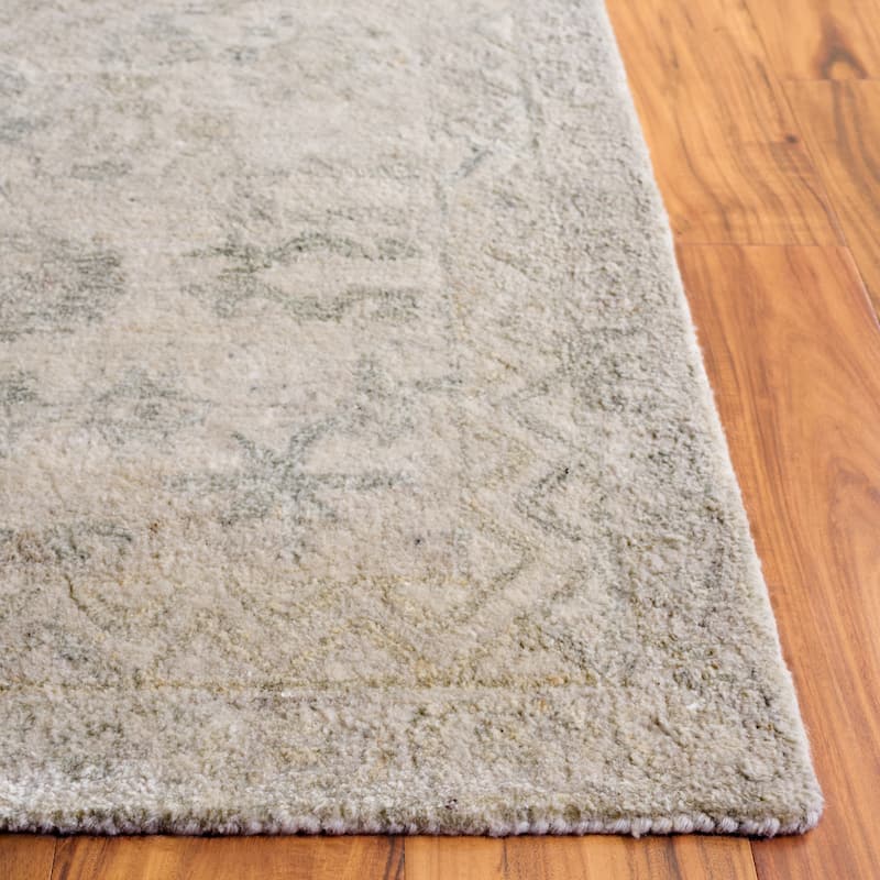 SAFAVIEH Handmade Anatolia Ramzia Traditional Rug
