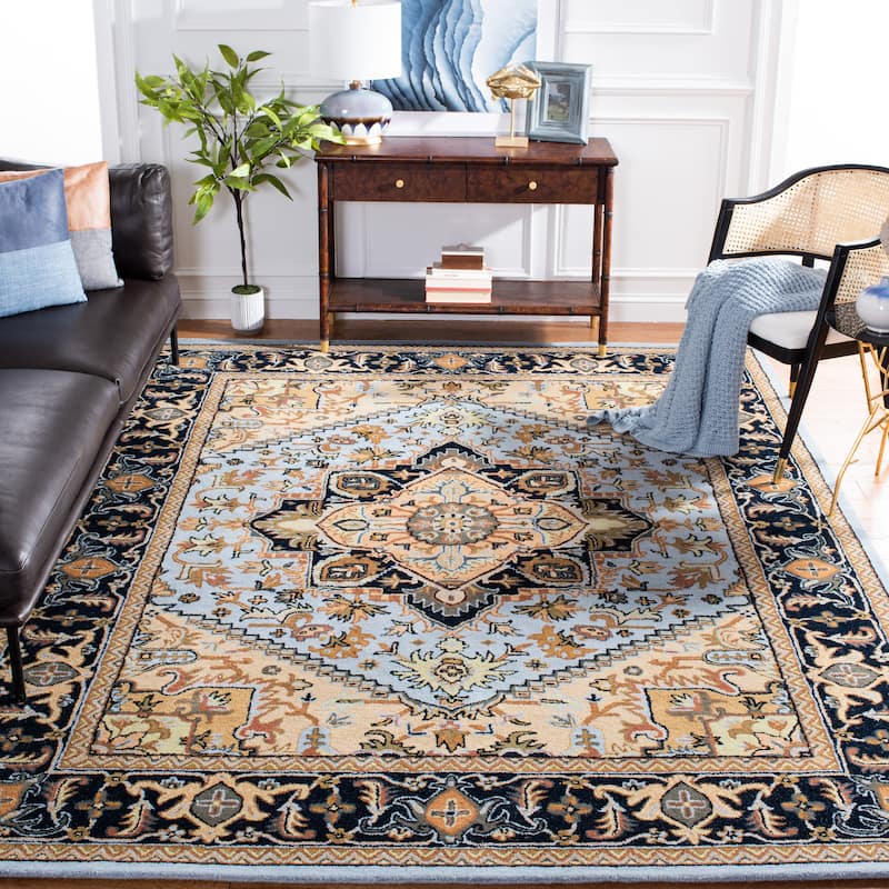 SAFAVIEH Handmade Heritage Carrol Traditional Oriental Wool Rug